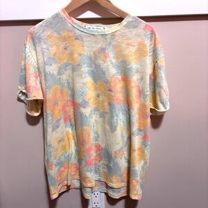 XS - men’s oversized Free People superfine floral tee